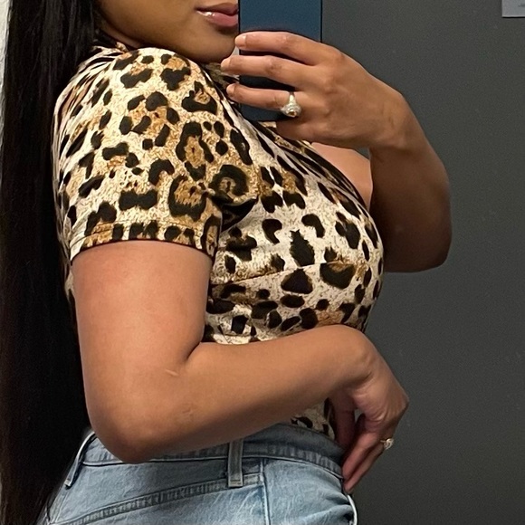 Cheetah Print Bodysuit - Picture 4 of 7